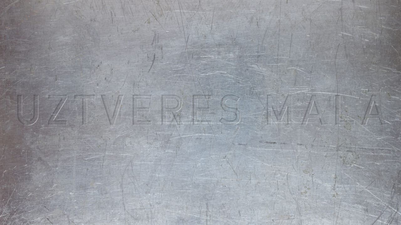 Uztveres malā